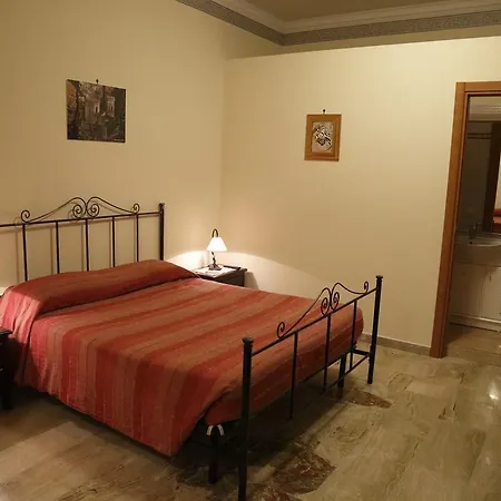 Bedrooms アパート トラーパニ